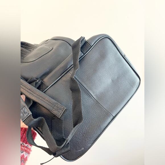 Vintage deadstock black genuine leather backpack casual 90s y2k NWOT goth punk - Picture 5 of 10